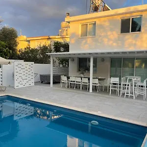 konnos-hight-villa.protaras-cy-hotels.com/
